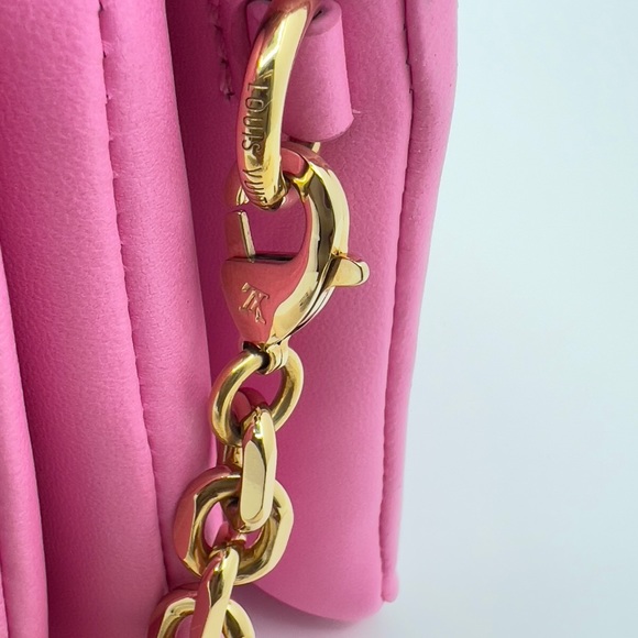 Louis Vuitton Lambskin Embossed Monogram Vuittamins Pochette Coussin Rose Violet - Picture 6 of 15